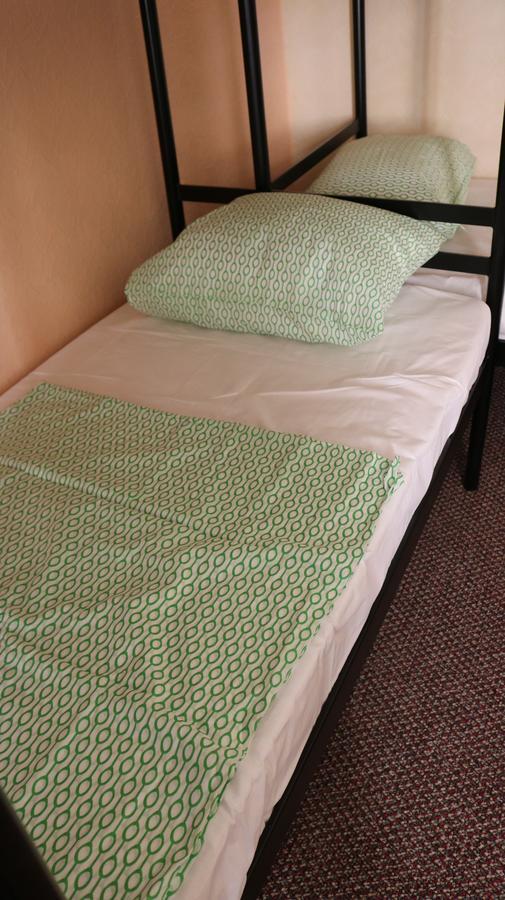 Enjoy Hostel Kyiv Экстерьер фото