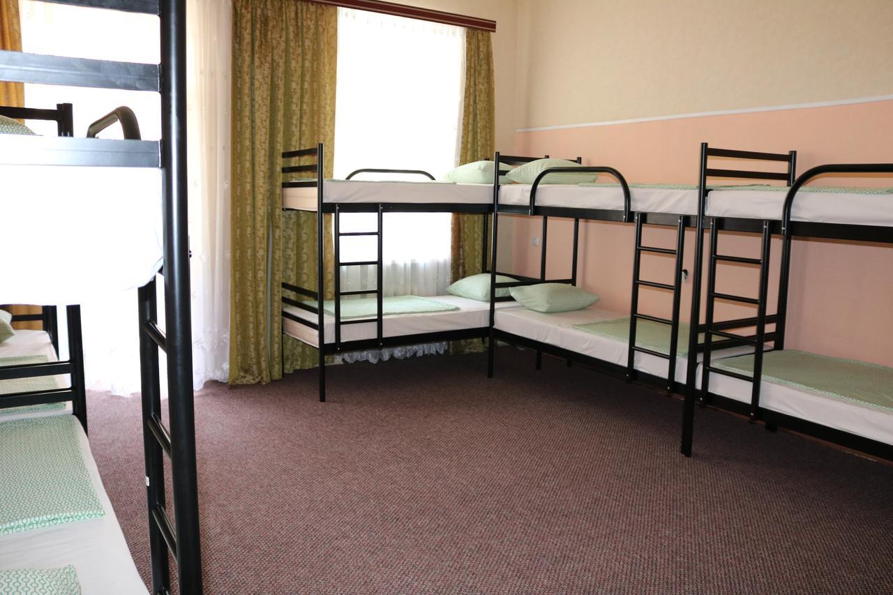 Enjoy Hostel Kyiv Экстерьер фото